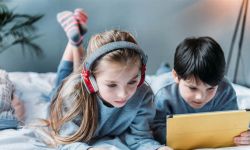 الدنمارك تحظر استخدام الأطفال لوسائل التواصل الاجتماعي